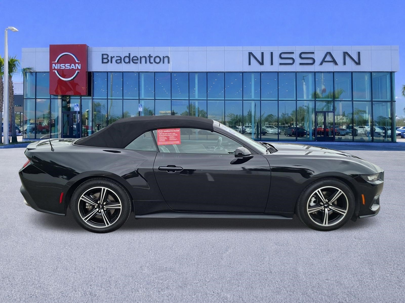 Used 2024 Ford Mustang Premium RWD image 4