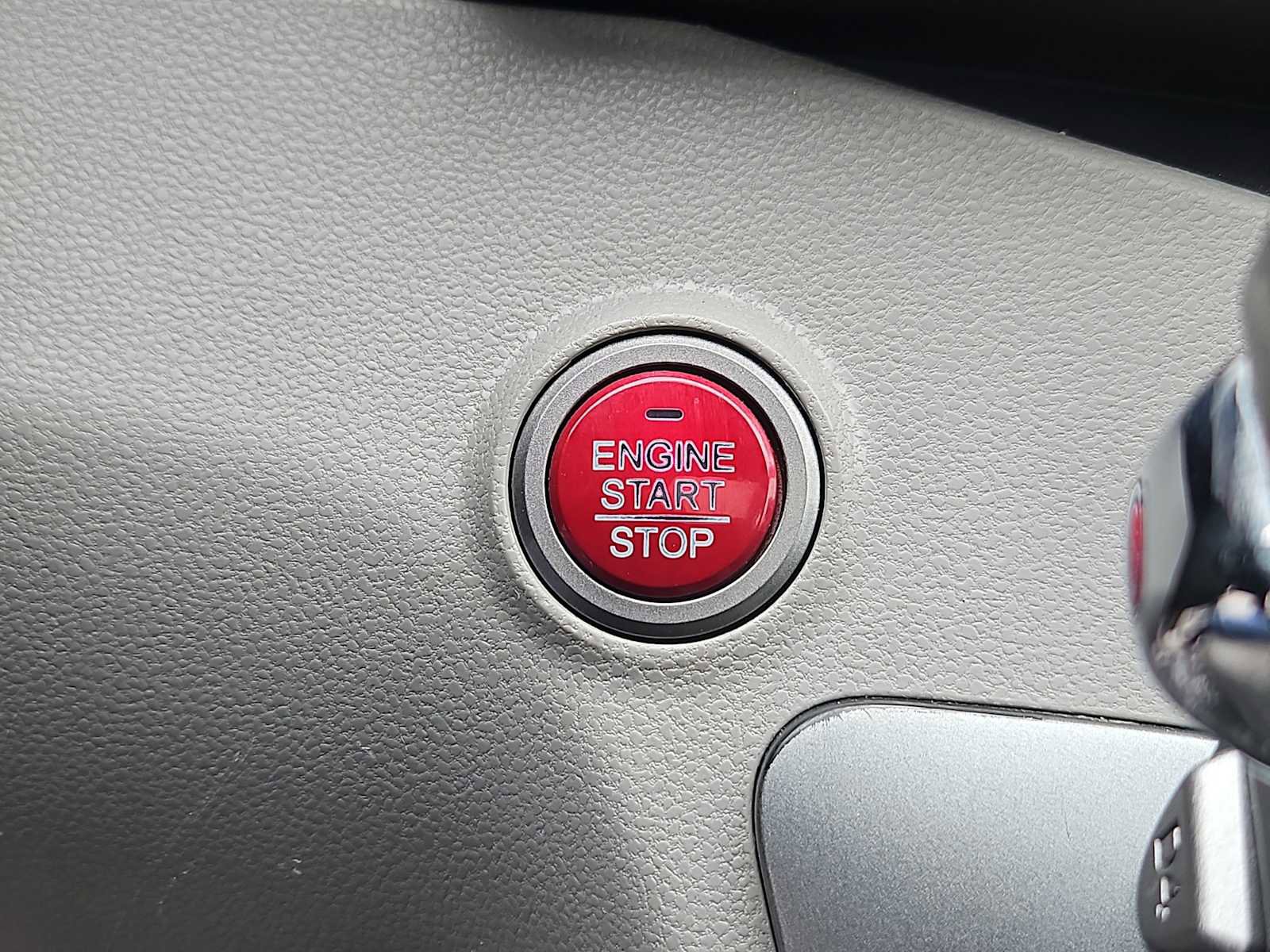 Used 2015 Honda Odyssey EX-L image 22