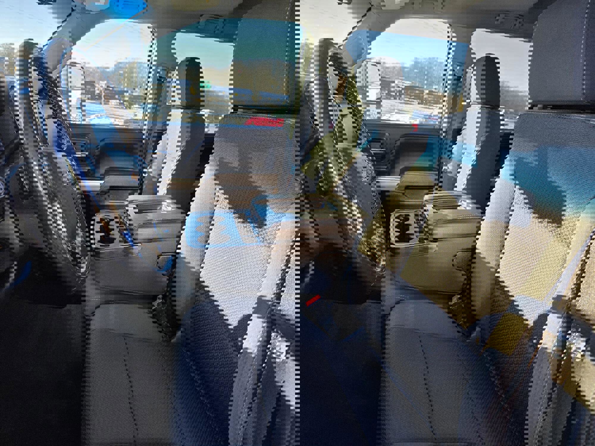 Used 2018 Chevrolet Silverado 3500 LT image 4