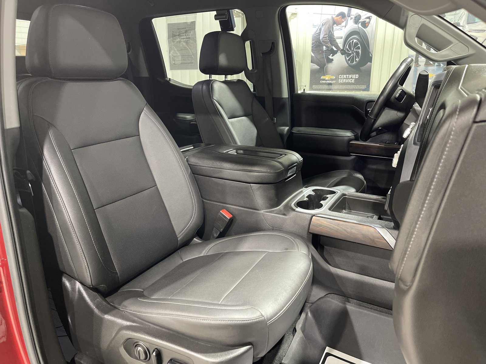 Used 2021 GMC Sierra 1500 SLT w/ SLT Premium Package AWD/4WD image 20