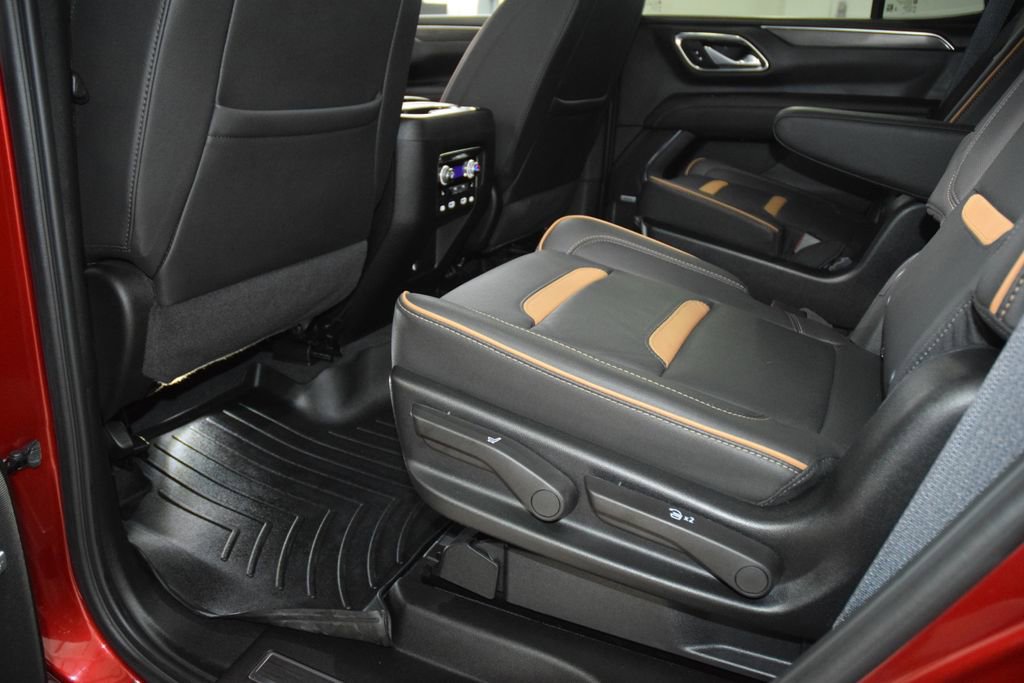 Used 2024 GMC Yukon AT4 AWD/4WD image 44