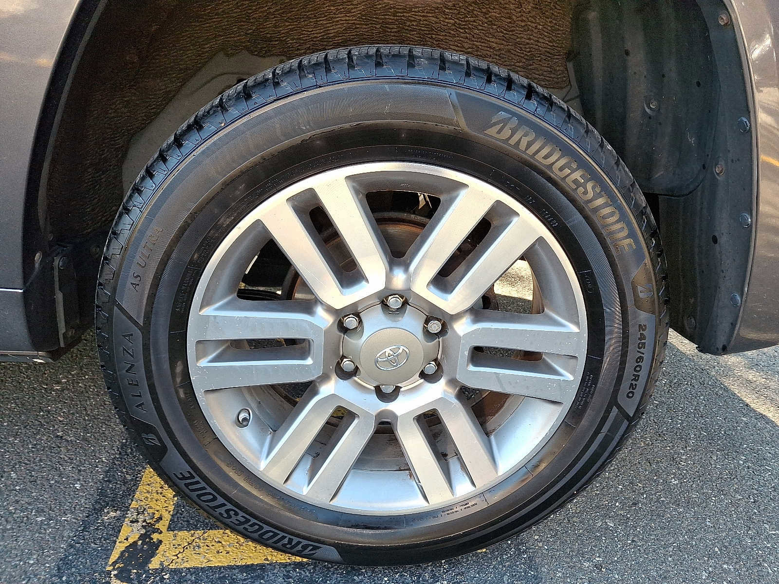 Used 2012 Toyota 4Runner Limited image 6