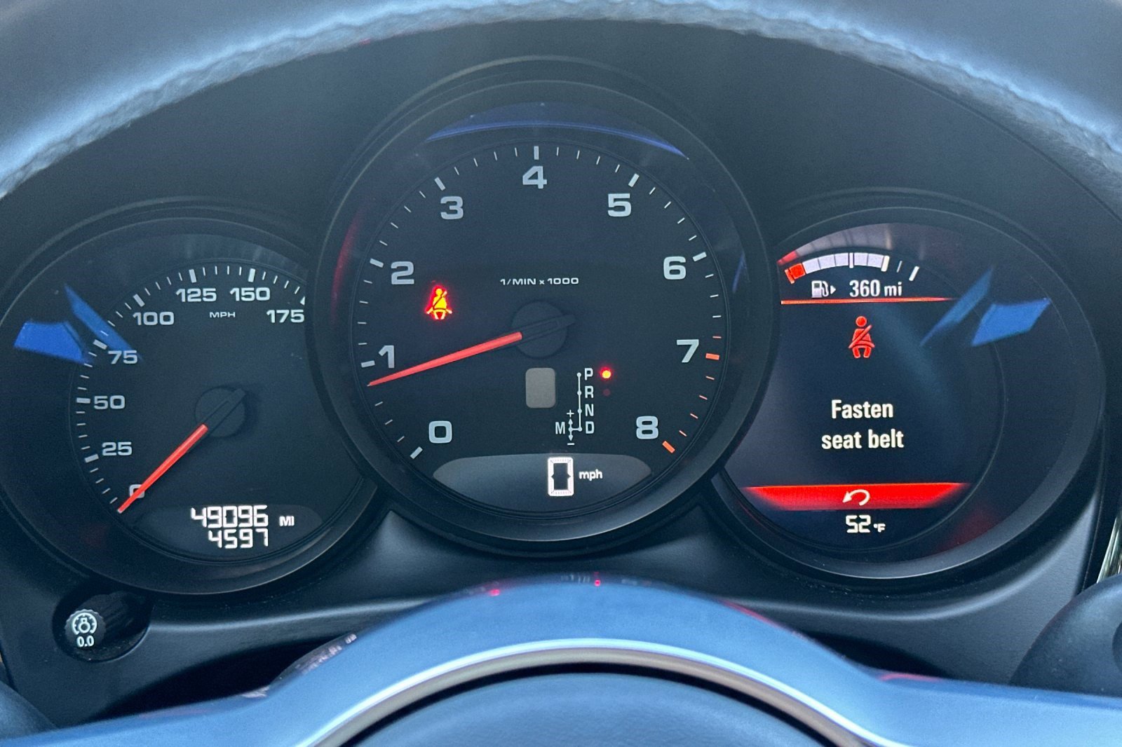 Used 2020 Porsche Macan AWD/4WD image 33