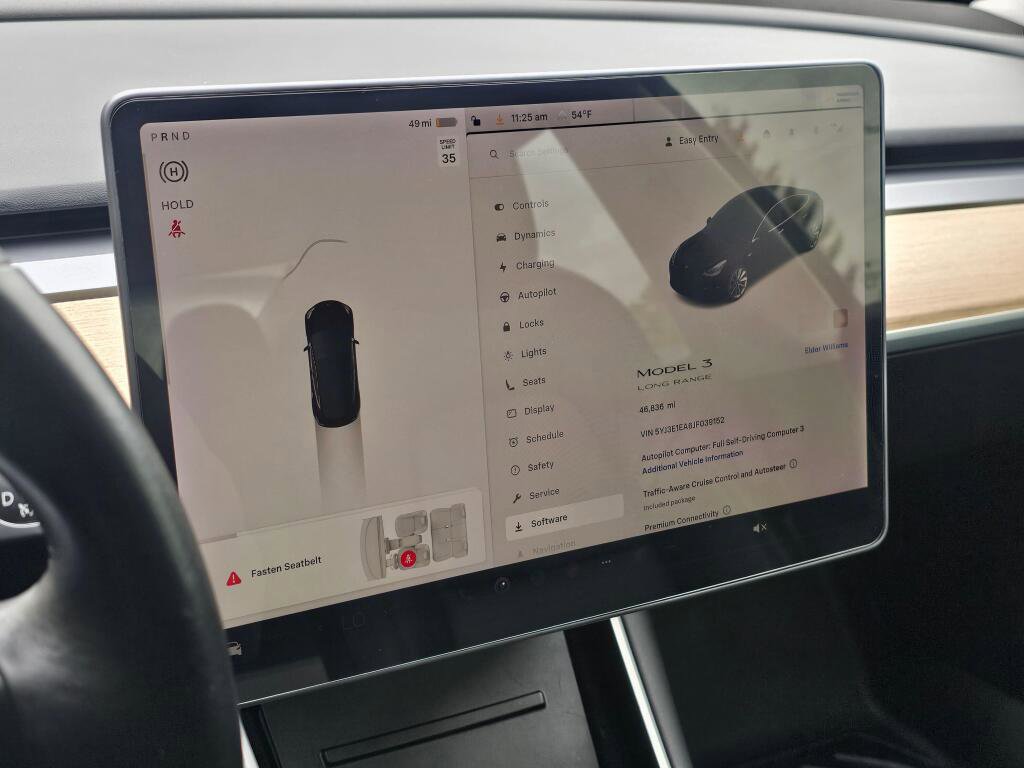 Used 2018 Tesla Model 3 Long Range RWD image 38