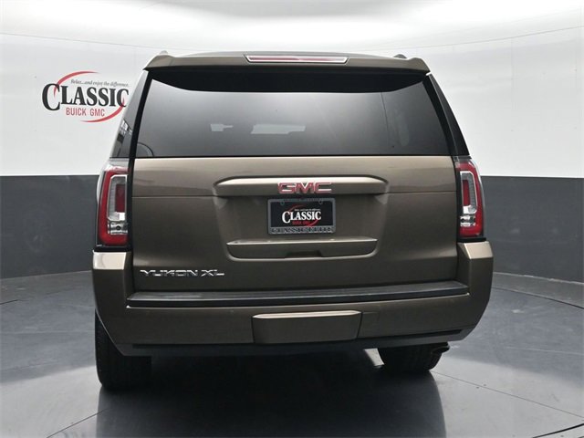 Used 2016 GMC Yukon XL SLT w/ Open Road Package image 8