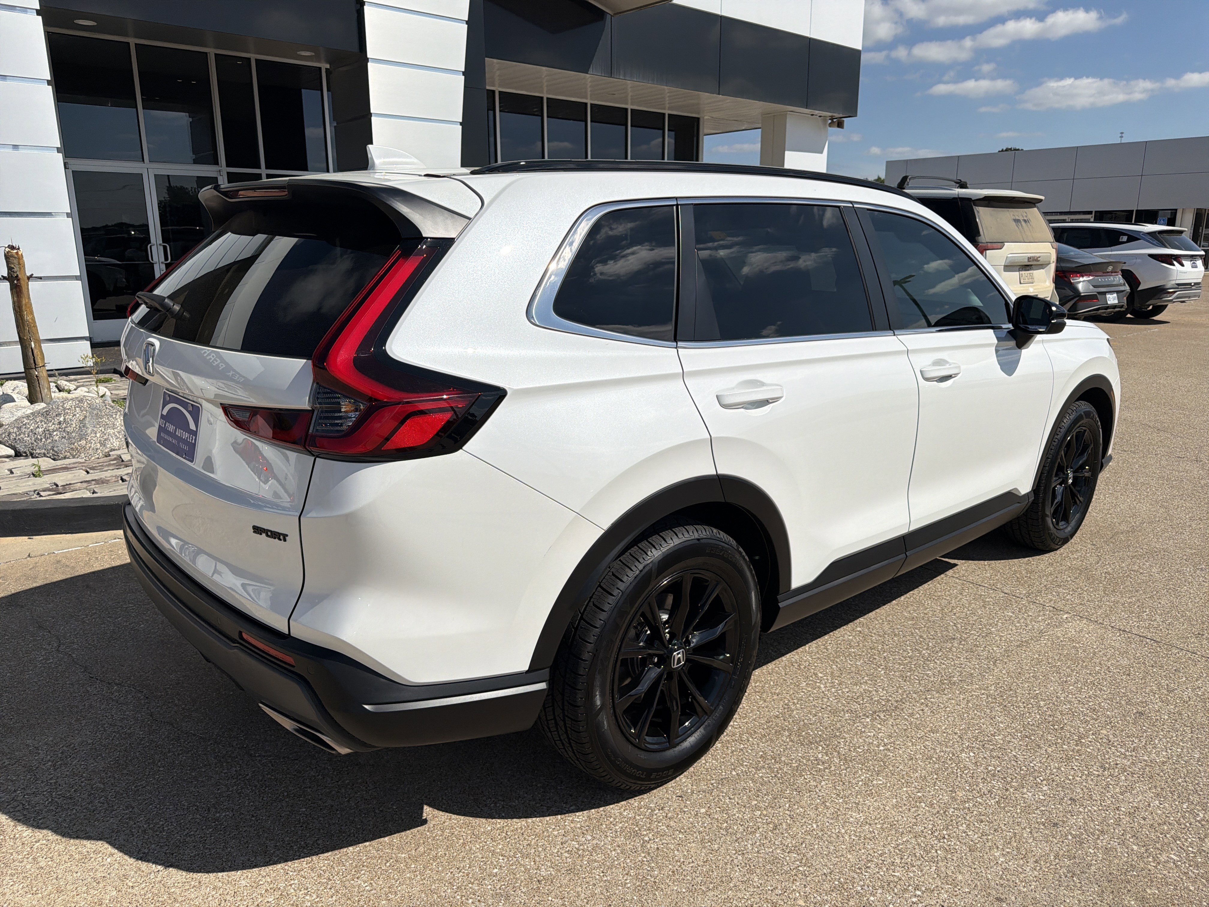 Used 2024 Honda CR-V Sport-L image 3