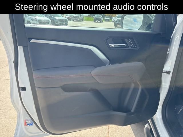 New 2026 Chevrolet Colorado Z71 w/ Technology Package image 16