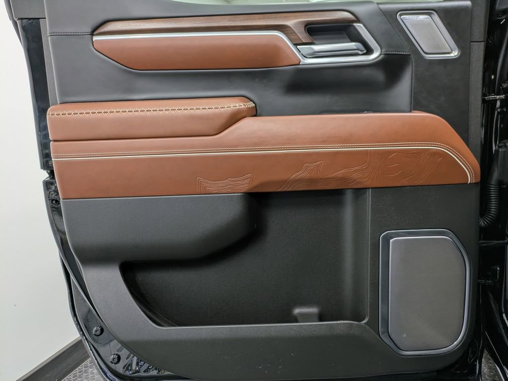 Used 2025 GMC Sierra 1500 Denali Ultimate image 22