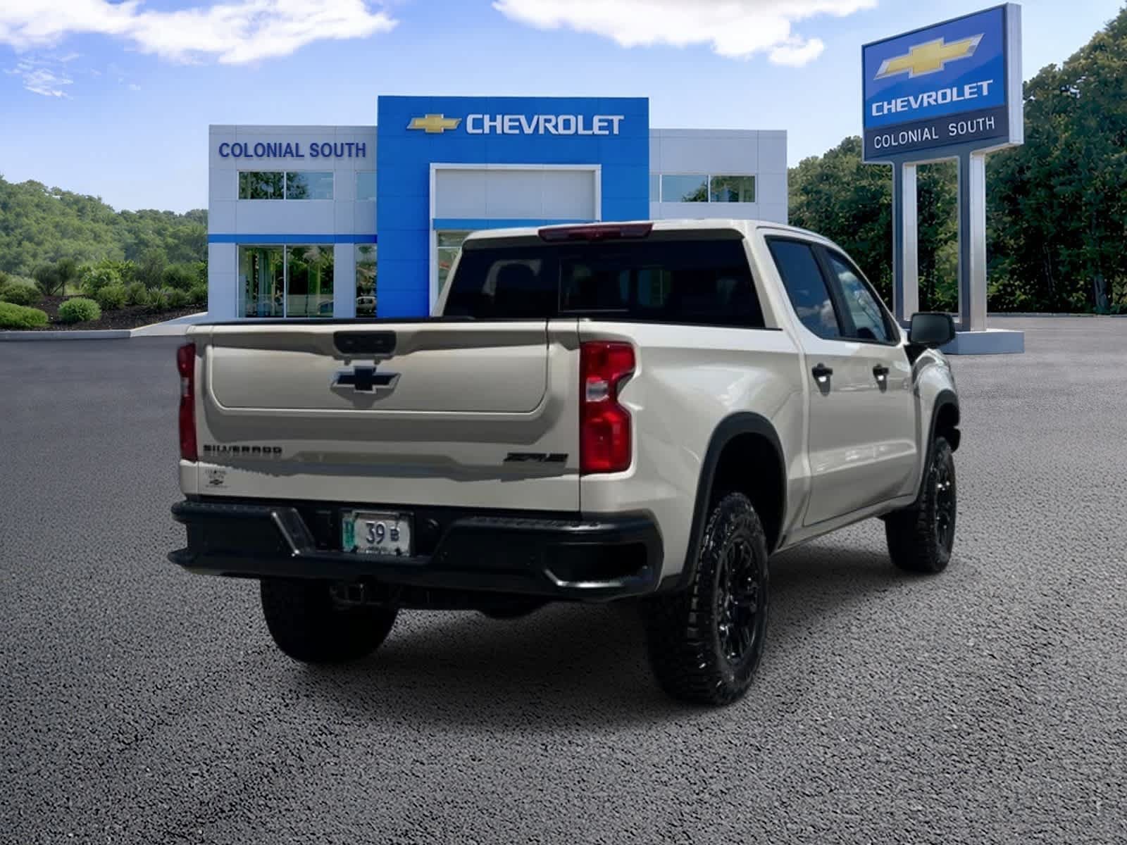 Used 2026 Chevrolet Silverado 1500 ZR2 w/ LPO, Dark Essentials Package AWD/4WD image 6