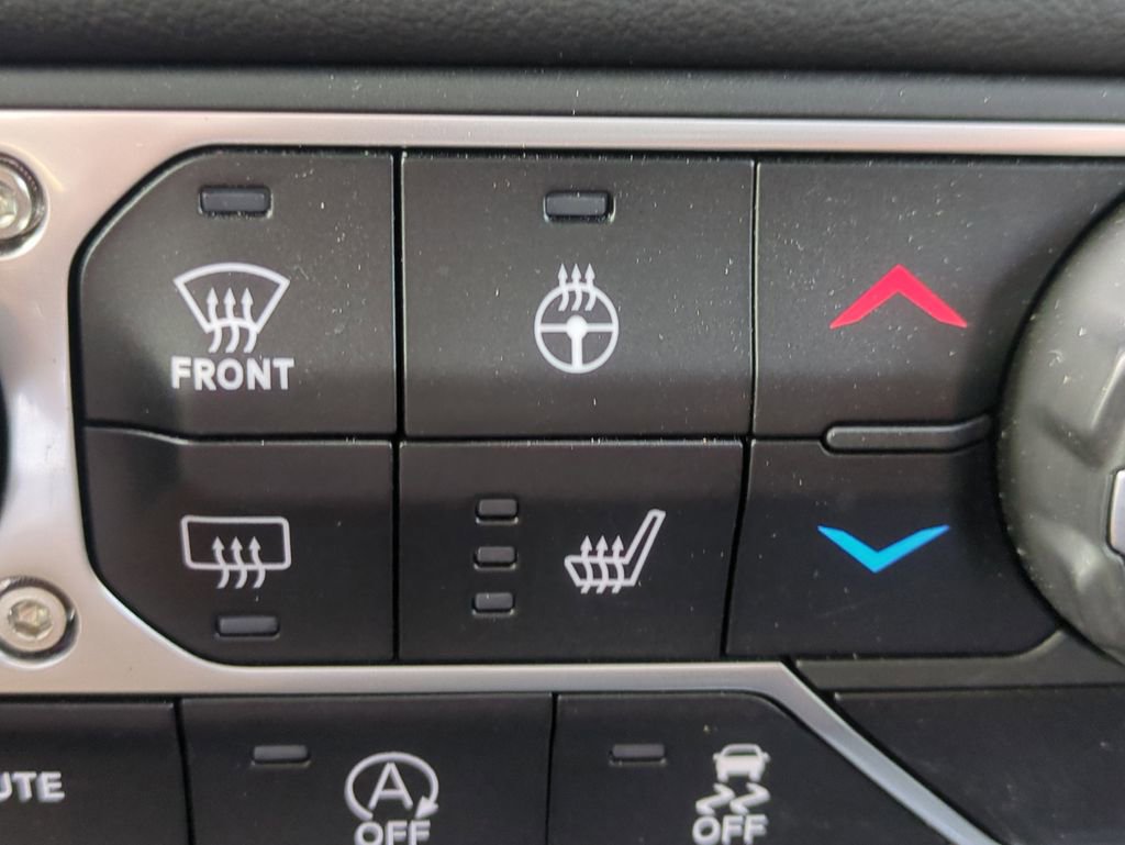 Used 2024 Jeep Gladiator Rubicon image 25