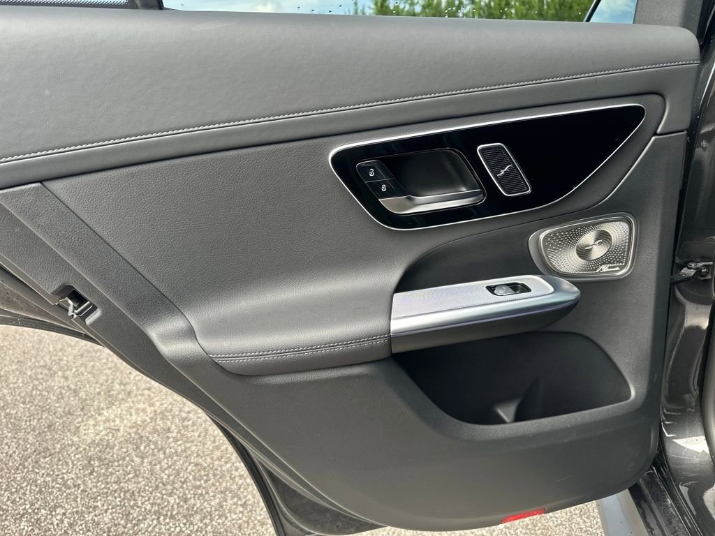 Certified 2025 Mercedes-Benz GLC 300 4MATIC image 28