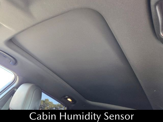 Used 2021 Chevrolet TrailBlazer RS w/ Sun and Liftgate Package image 22