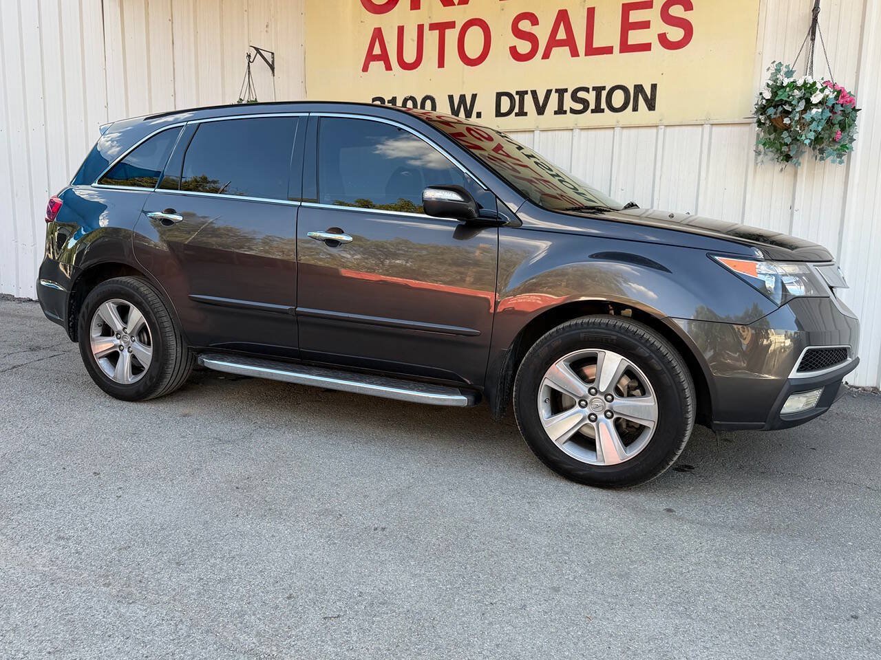 Used 2010 Acura MDX w/ Technology Package AWD/4WD image 2