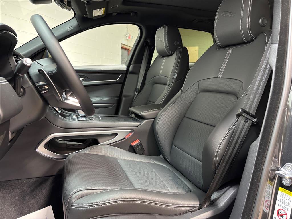 New 2026 Jaguar F-PACE R-Dynamic S image 23