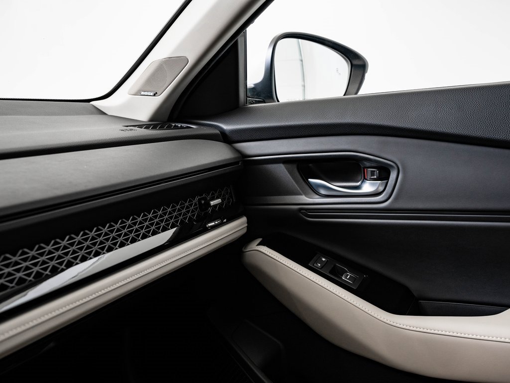 Used 2025 Honda Accord Touring image 39