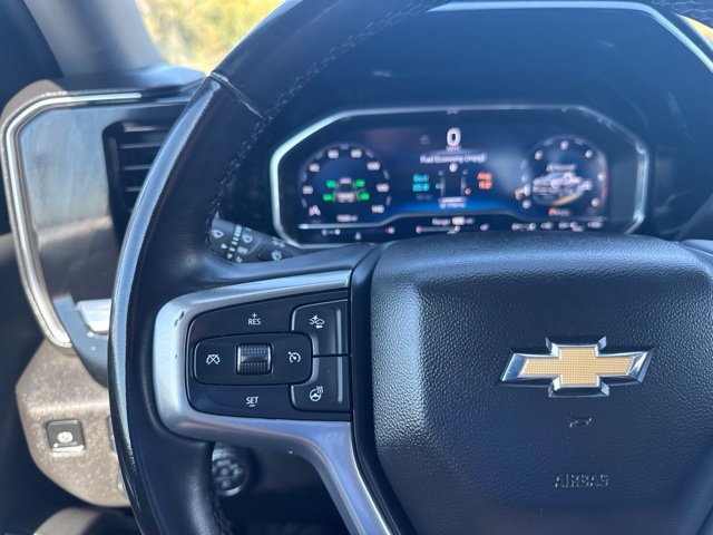 Used 2025 Chevrolet Silverado 2500 LTZ w/ LTZ Convenience Package AWD/4WD image 19