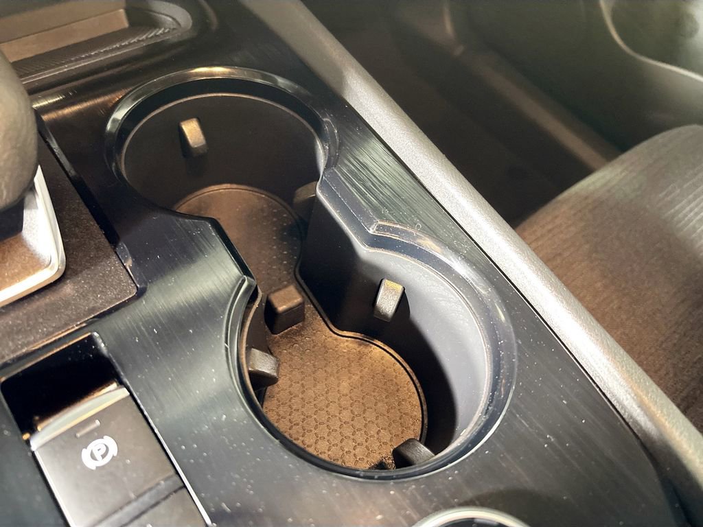 Used 2022 Nissan Rogue SV image 15