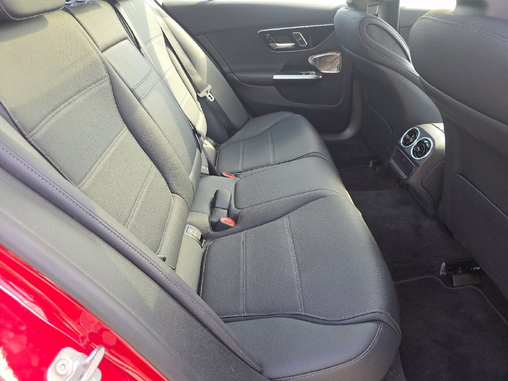 Certified 2026 Mercedes-Benz C 300 4MATIC Sedan image 21