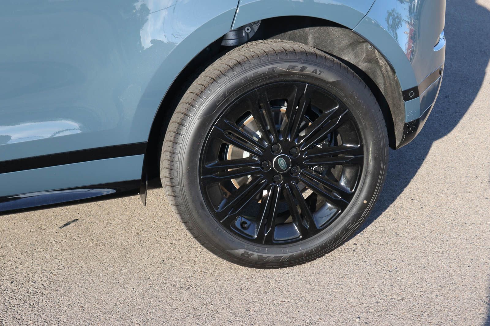 New 2026 Land Rover Range Rover Evoque Dynamic SE AWD/4WD image 10