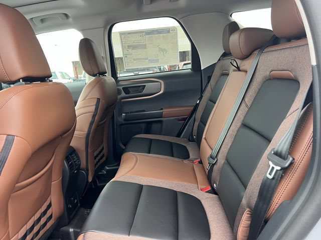 New 2026 Ford Bronco Sport Outer Banks w/ Sasquatch Outer Banks Package AWD/4WD image 5