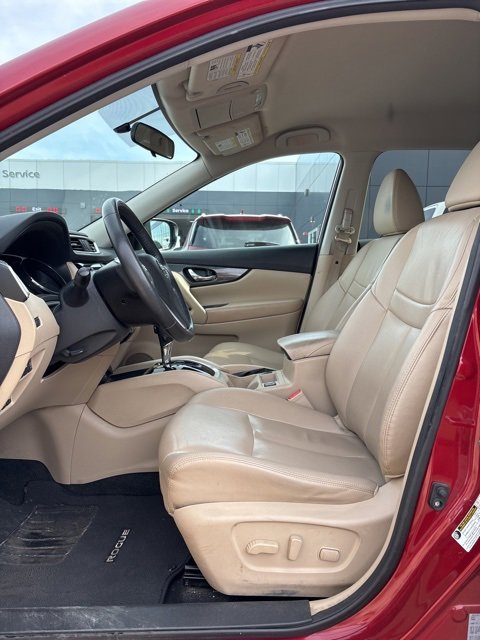 Used 2016 Nissan Rogue SL image 5