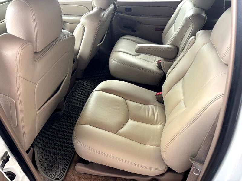 Used 2006 Chevrolet Suburban Z71 w/ Z71 Preferred Equipment Group image 24