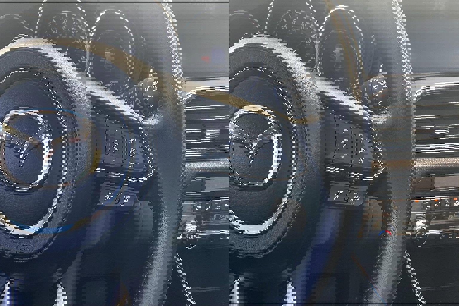 Used 2023 MAZDA CX-9 Touring image 24