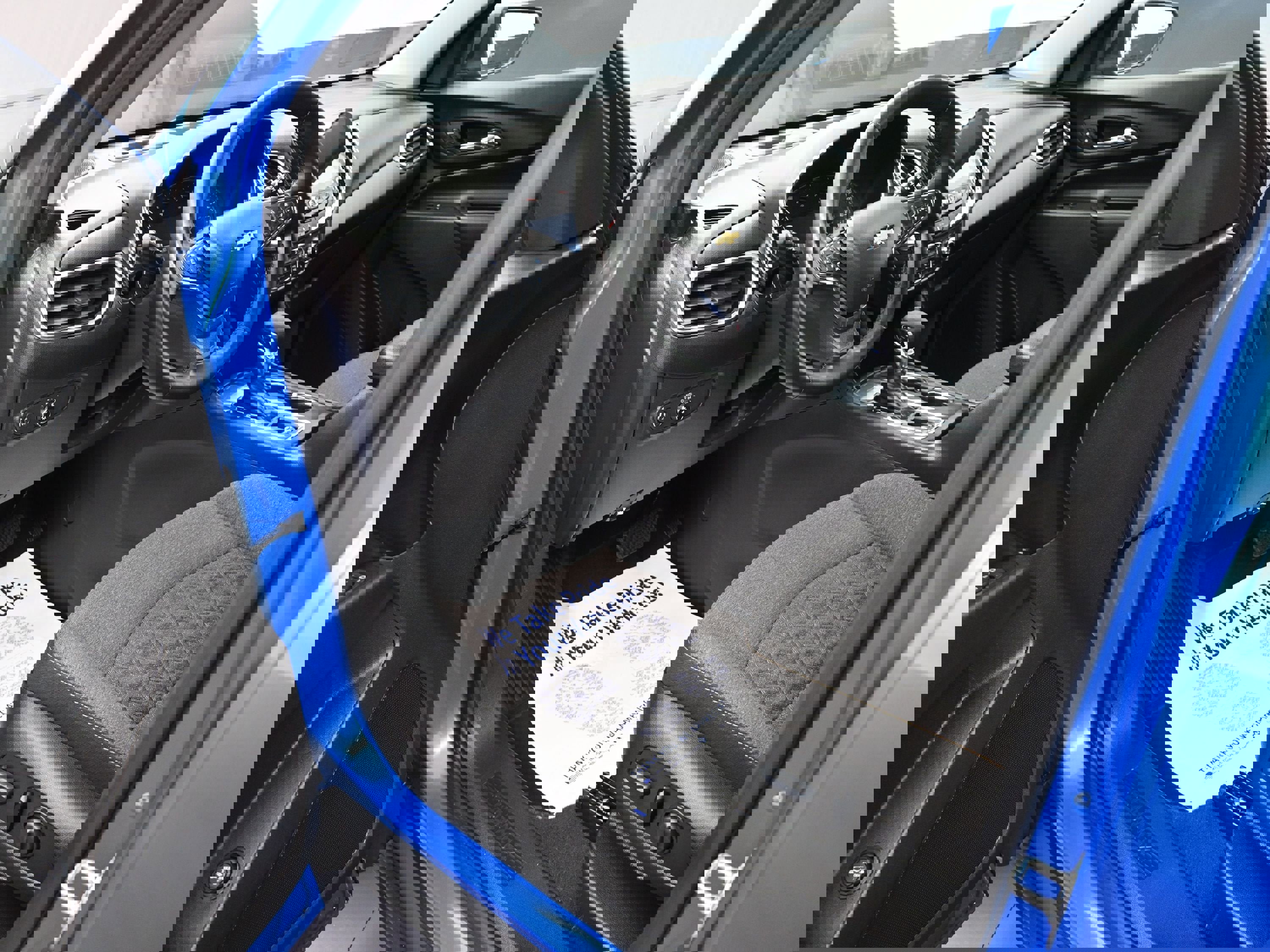 Used 2024 Chevrolet Equinox LT image 11