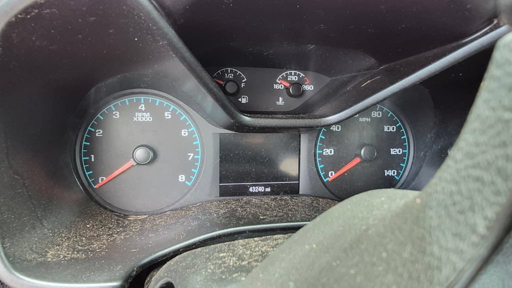 Used 2022 Chevrolet Colorado LT w/ Fleet Safety Package RWD image 11