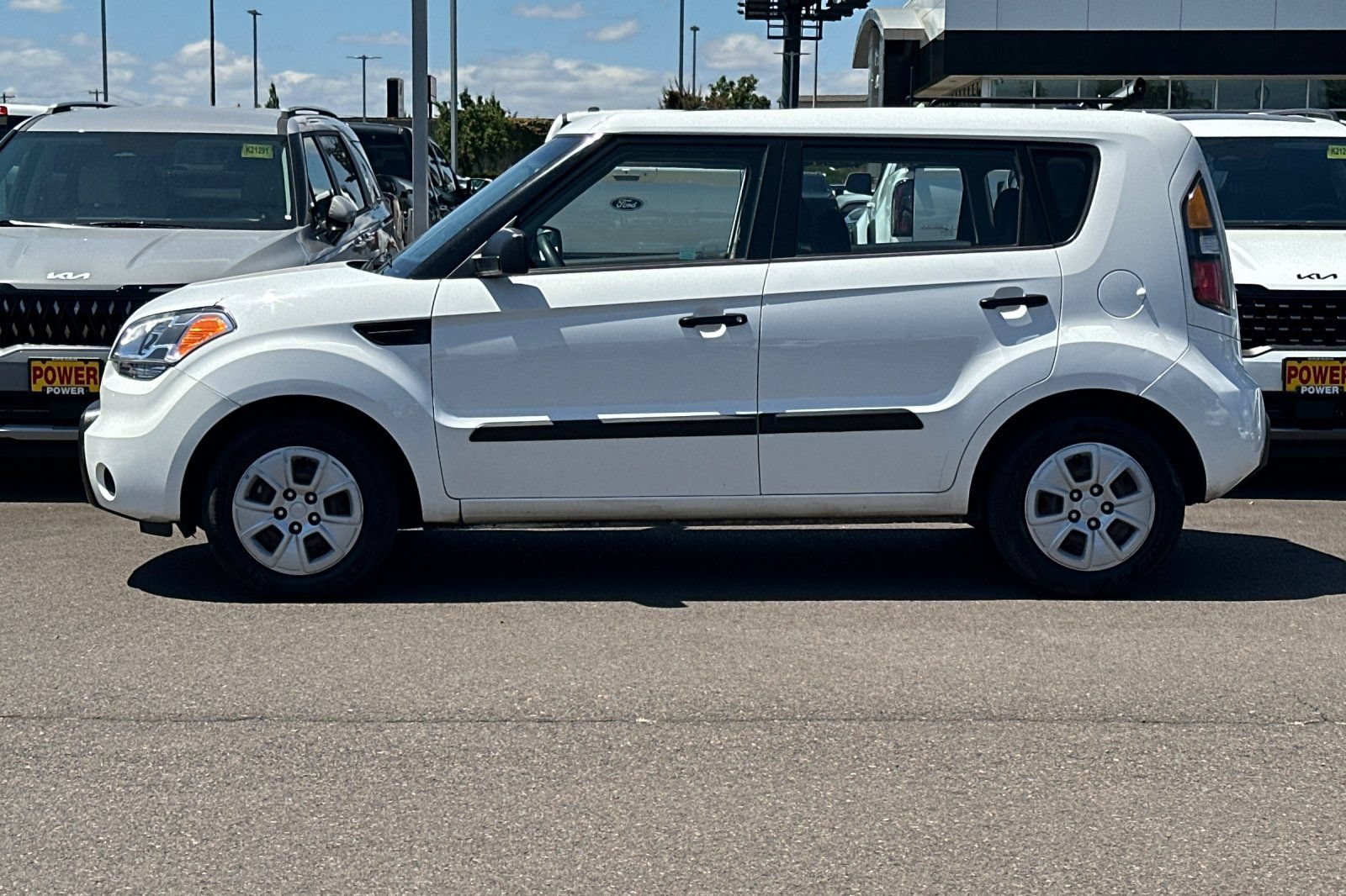 Used 2011 Kia Soul FWD image 7
