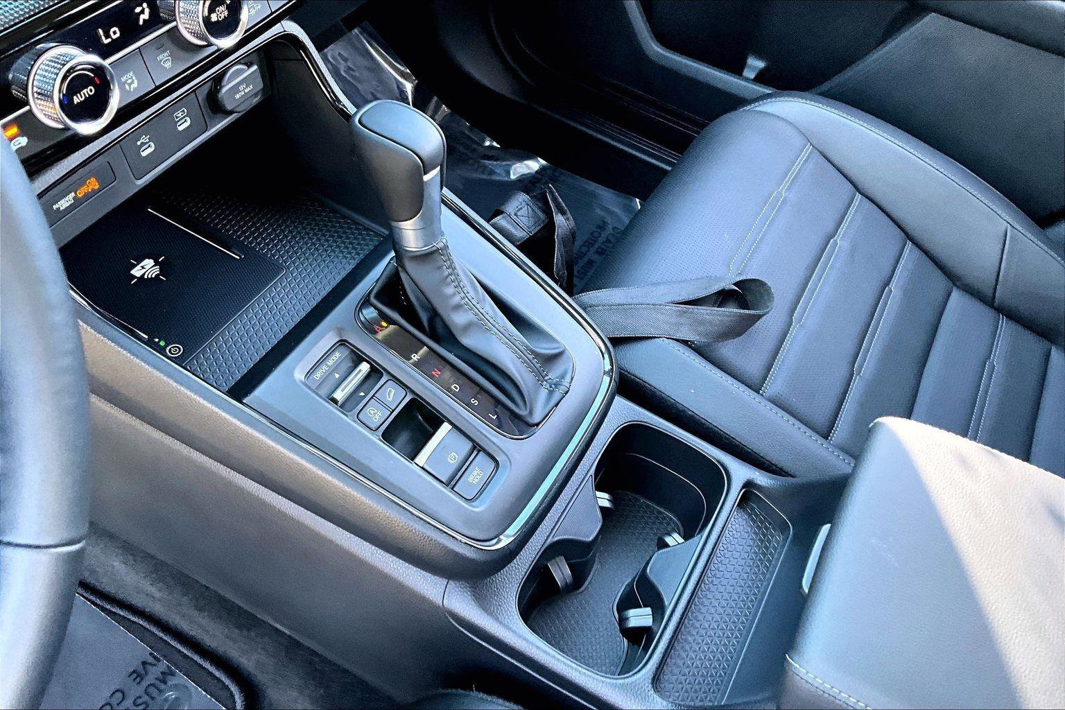 Used 2026 Honda CR-V EX-L image 14