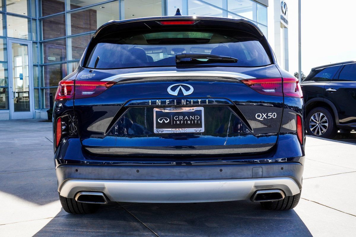 Used 2021 INFINITI QX50 Sensory FWD image 9