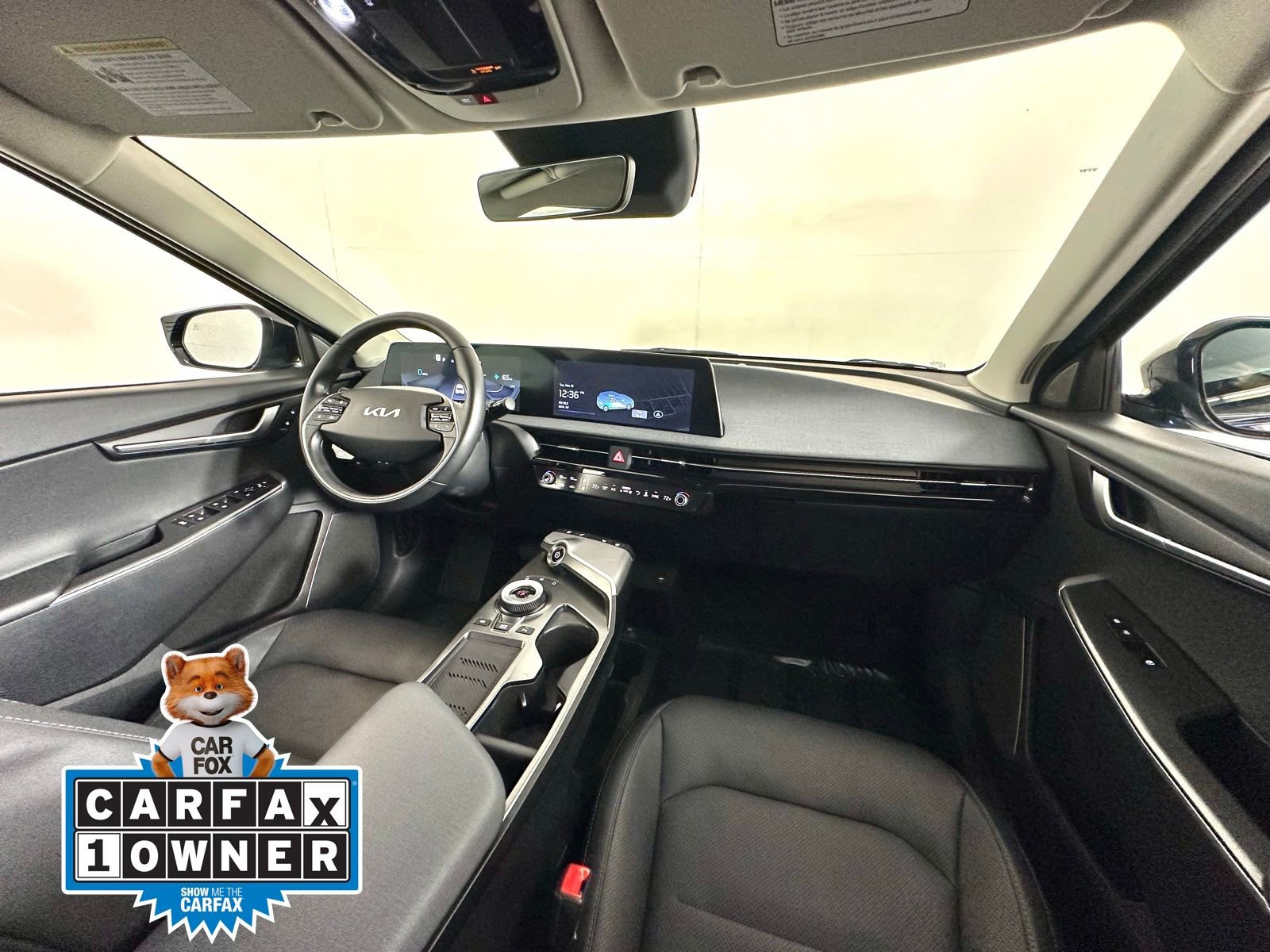 Used 2024 Kia EV6 Wind image 2