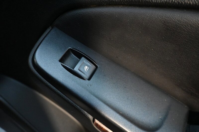 Used 2018 GMC Yukon SLE RWD image 53