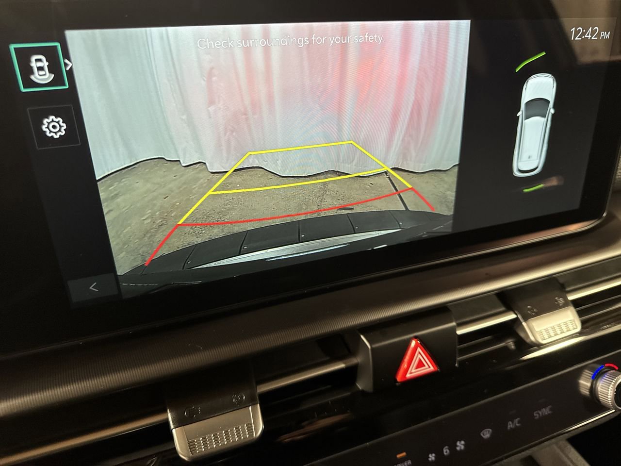 New 2026 Kia Sportage EX image 22