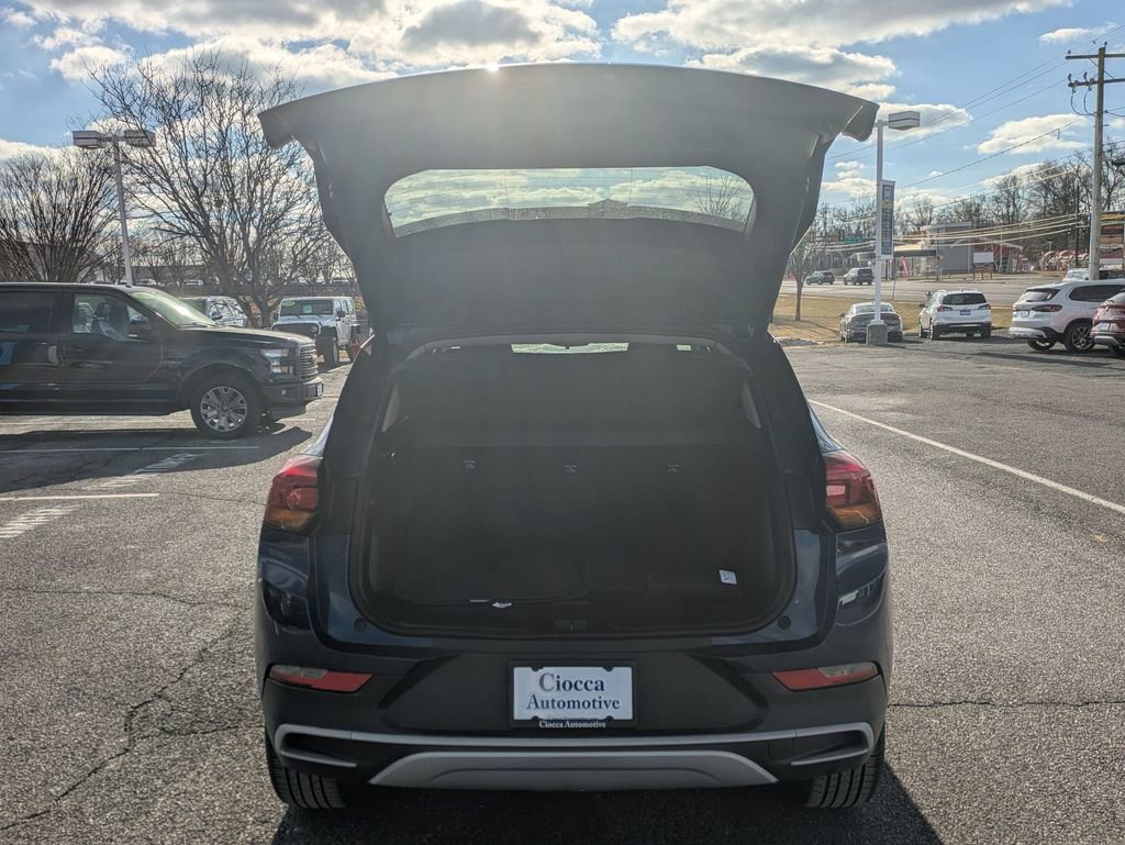 Used 2022 Buick Encore GX Select image 23