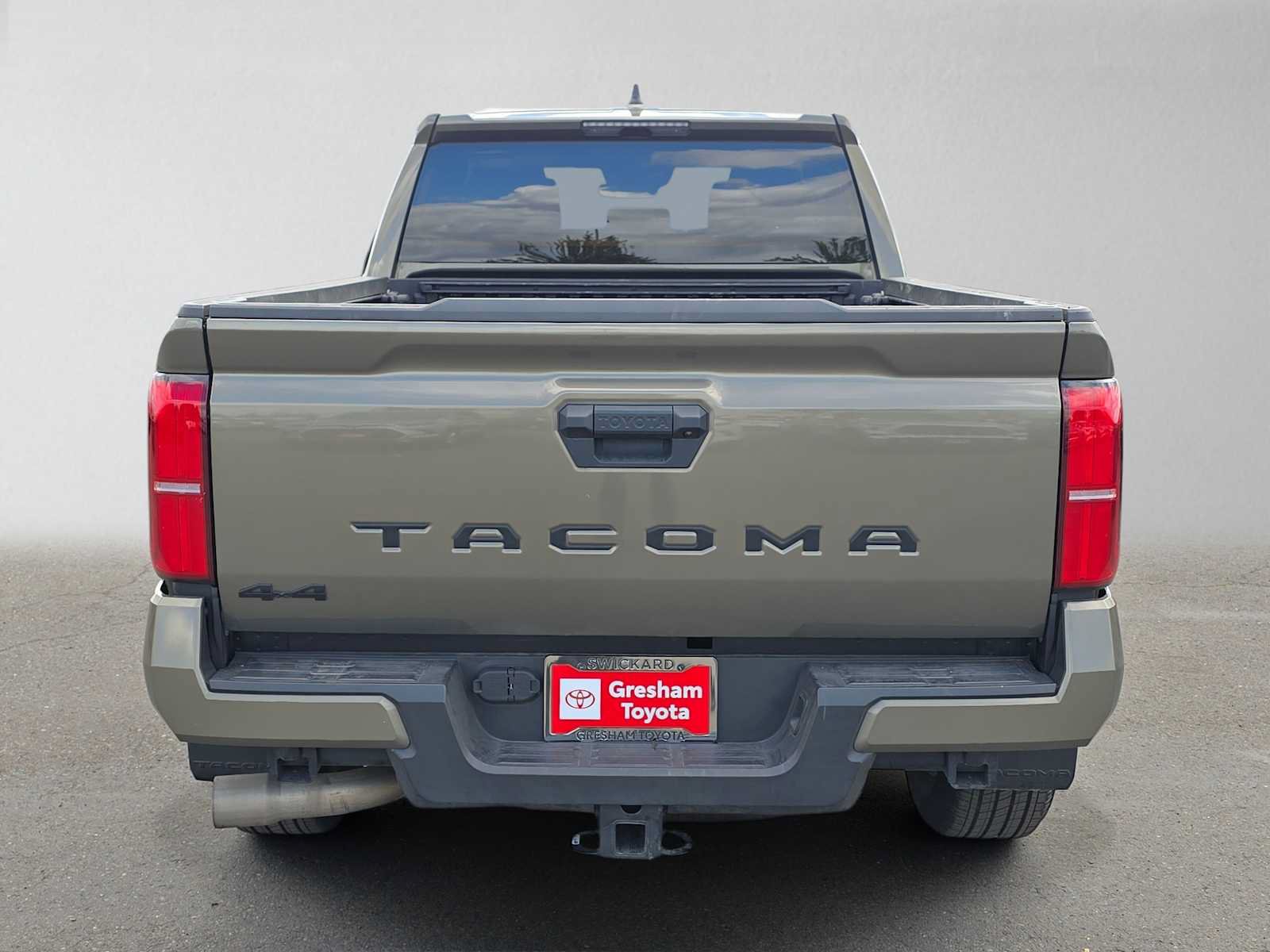 Certified 2025 Toyota Tacoma TRD Sport AWD/4WD image 5