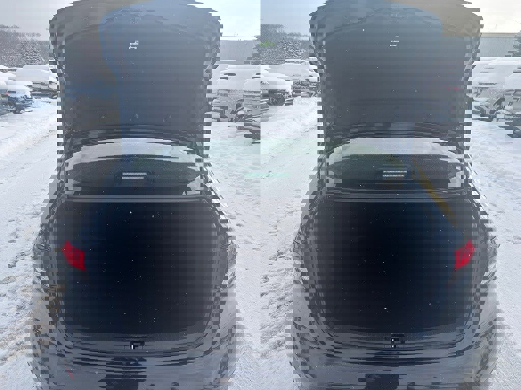 Used 2024 Toyota Corolla LE image 33