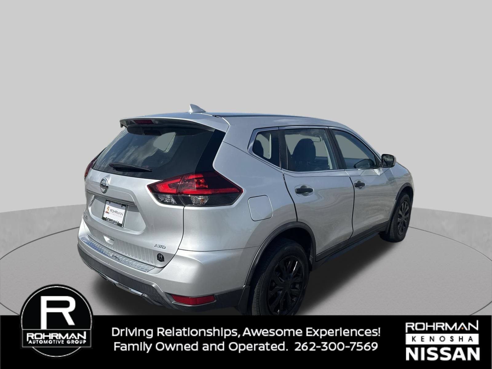 Used 2018 Nissan Rogue S AWD/4WD image 5