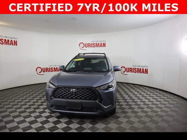 Used 2022 Toyota Corolla Cross LE AWD/4WD image 9