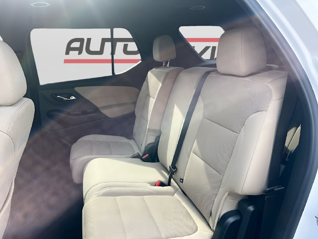 Used 2023 Chevrolet Traverse LS w/ Safety Package FWD image 22