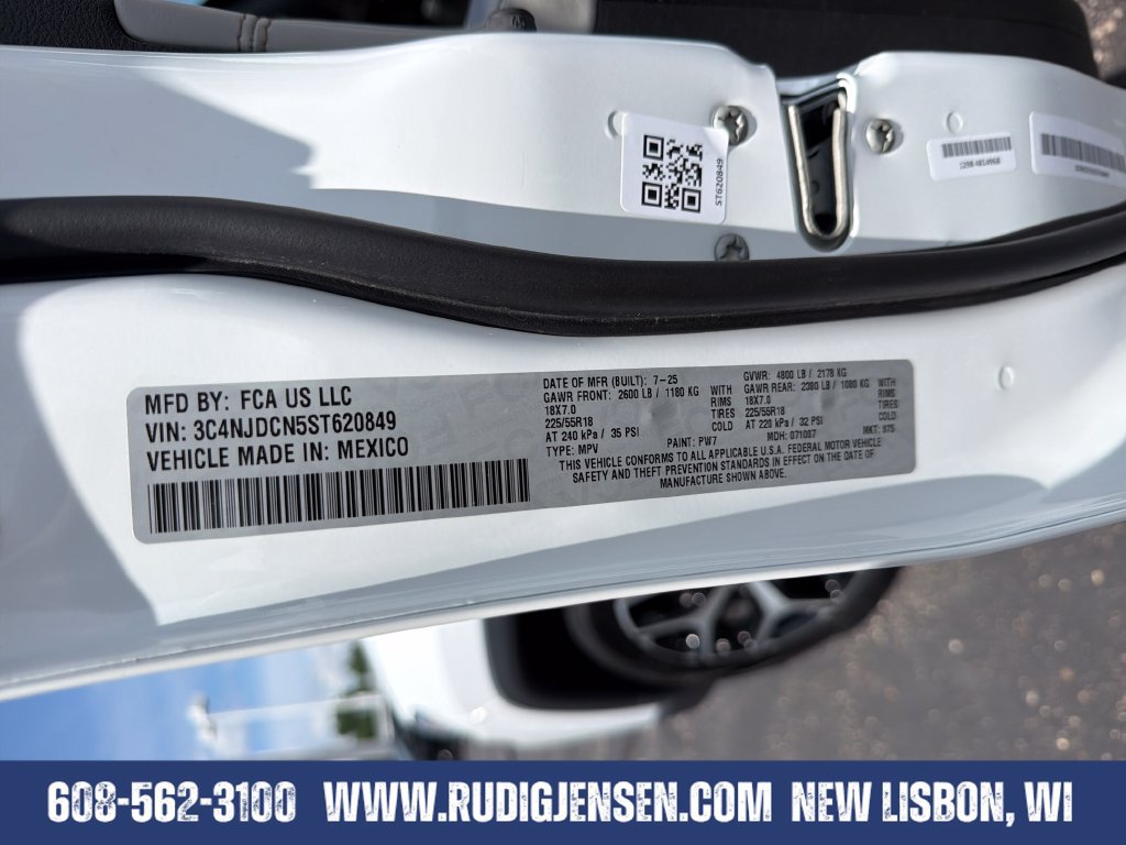 Used 2025 Jeep Compass Limited AWD/4WD image 28