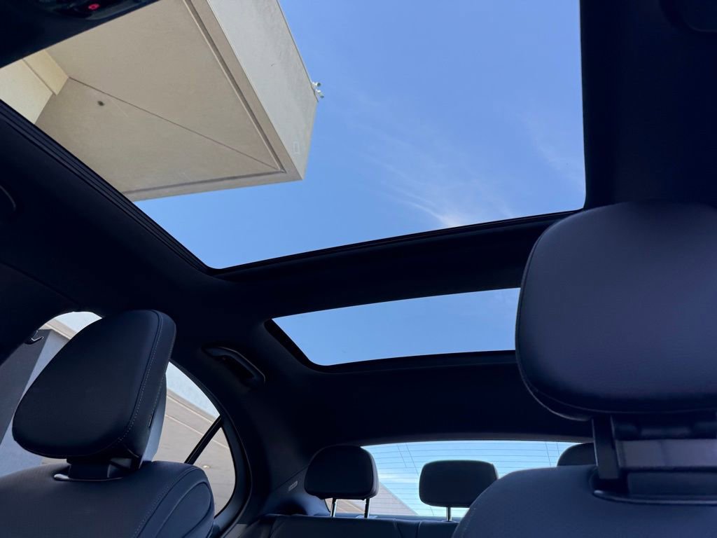 Certified 2026 Mercedes-Benz C 300 Sedan image 2