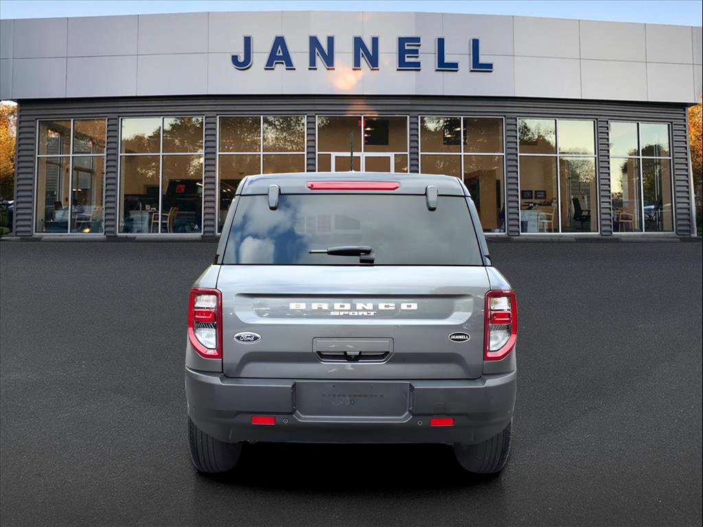 Used 2024 Ford Bronco Sport Outer Banks image 6