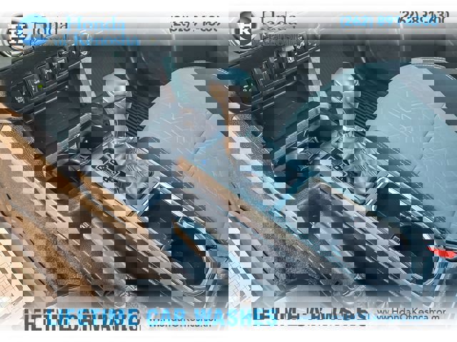 Used 2022 Toyota Tacoma TRD Off-Road w/ Technology Package image 18