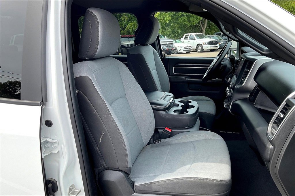 Used 2024 RAM 3500 Big Horn image 7