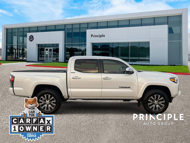 Used 2022 Toyota Tacoma Limited image 5