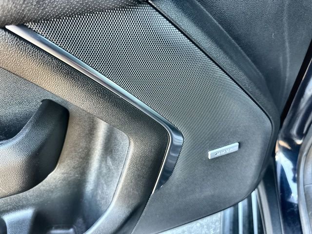 Used 2022 GMC Yukon SLT w/ SLT Luxury Package image 25