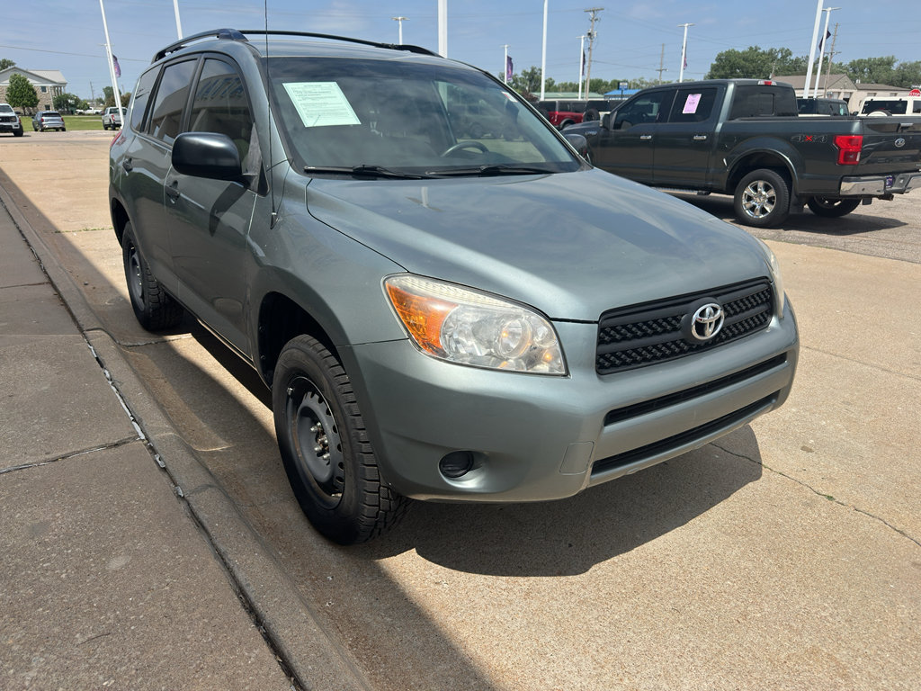 Used 2007 Toyota RAV4 2WD image 2