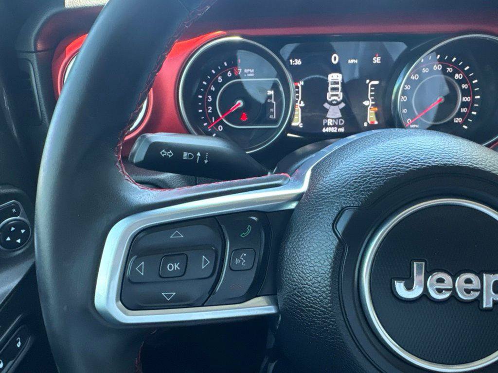 Used 2019 Jeep Wrangler Unlimited Rubicon AWD/4WD image 16